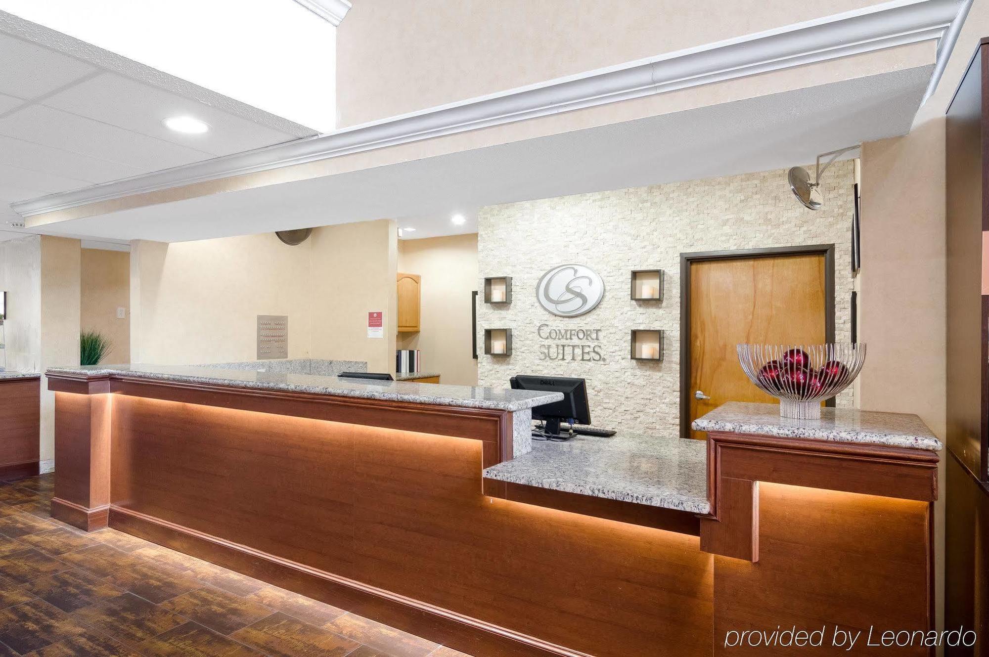 Quality Suites Irving-Las Colinas Extérieur photo