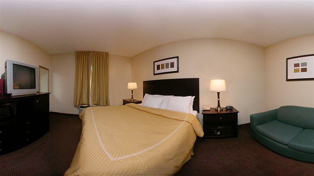 Quality Suites Irving-Las Colinas Extérieur photo